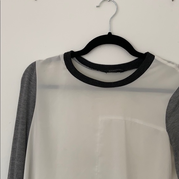 Winners White and Grey blouse/top - Picture 2 of 4